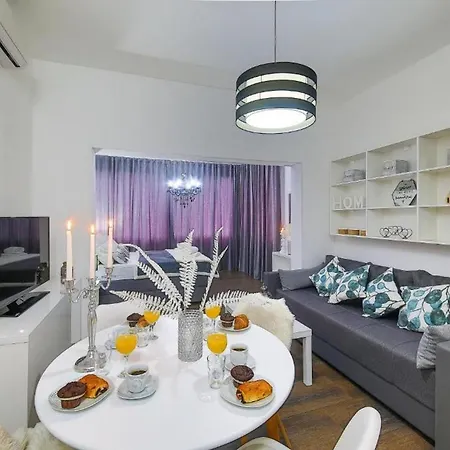 Five Bedroom Villa 빌라